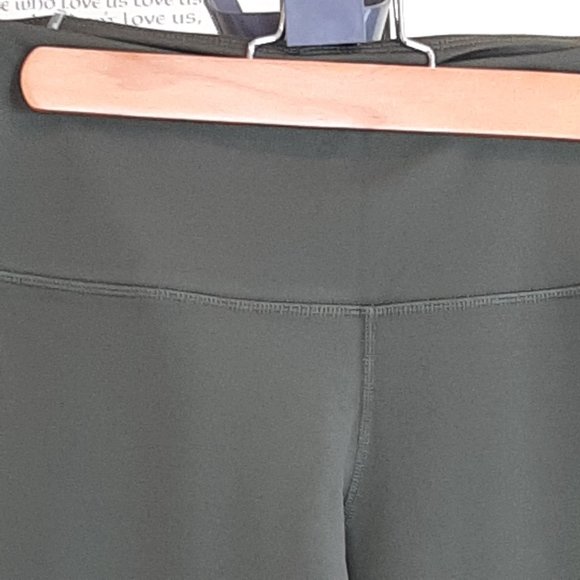 Colorfulkoala Fleece-lined Olive leggings - Picture 4 of 9